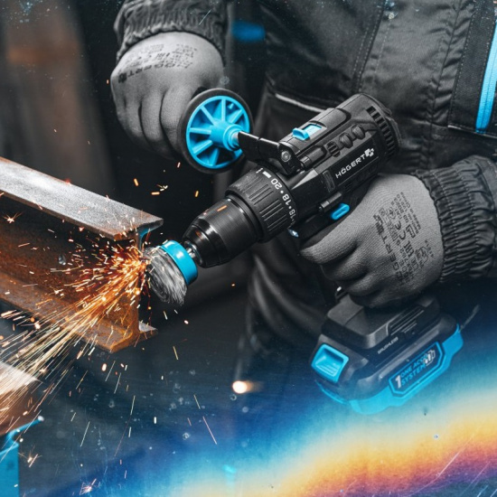 HOGERT TECHNIK Набор Аккумуляторная бесщеточная дрель-шуруповерт 80 Нм 18В + аккумулятор 4Ач + зарядная станция 4А+ кейс HT2E246-B14DD - 1